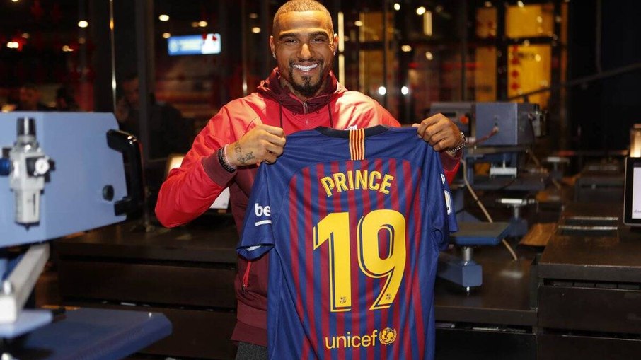 Boateng pelo Barcelona