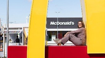 Conhe%C3%A7a%20a%20mulher%20respons%C3%A1vel%20por%20construir%20Mc%20Donald's%20no%20Brasil