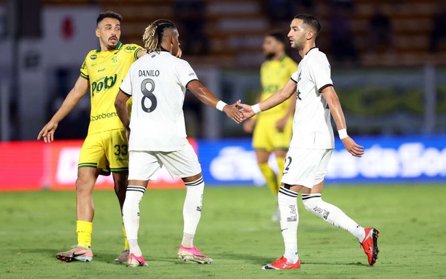Ziyech se destacou em derrota do Botafogo 