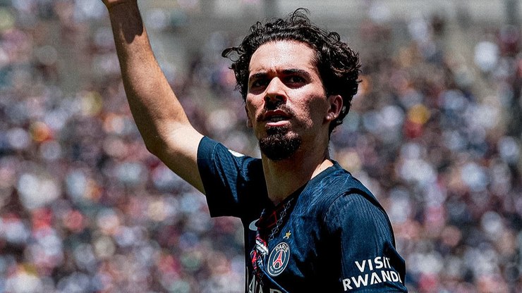 Menosprezou? Astro do PSG diz não conhecer titular do Botafogo