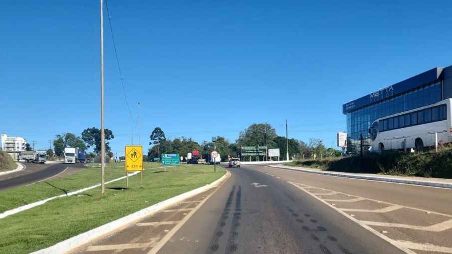 Trecho da Rodovia Transbrasiliana (BR-153) Trecho da Rodovia Transbrasiliana (BR-153)