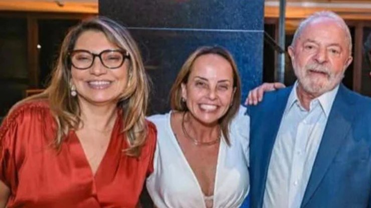 Janja e o poder da portaria na sala reservada presidencial
