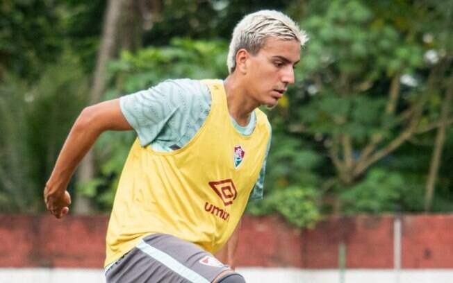 André Damaceno comemora volta ao Sub-20 do Fluminense após férias e projeta temporada