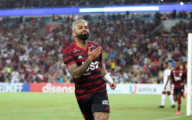 Gabigol marcou o segundo gol do Flamengo contra o Fluminense