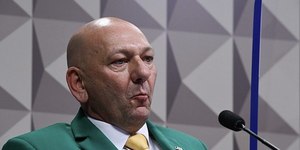 Justiça de SC condena Luciano Hang a indenizar Lula em R$ 33 mil