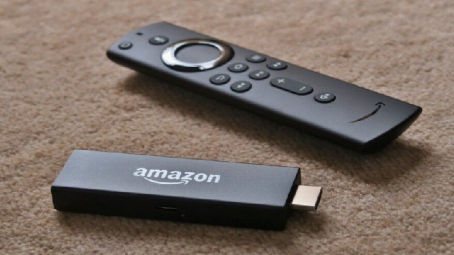 Fire TV Stick Lite com Alexa