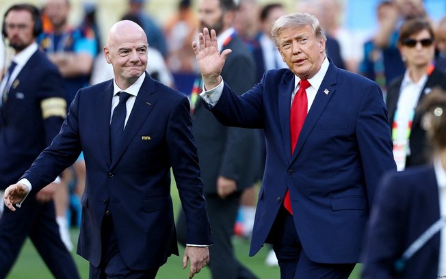 A proximidade entre Gianni Infantino e Donald Trump alimenta questionamentos sobre conflitos de interesse no plano da Fifa de atrair investidores privados A proximidade entre Gianni Infantino e Donald Trump alimenta questionamentos sobre conflitos de interesse no plano da Fifa de atrair investidores privados
