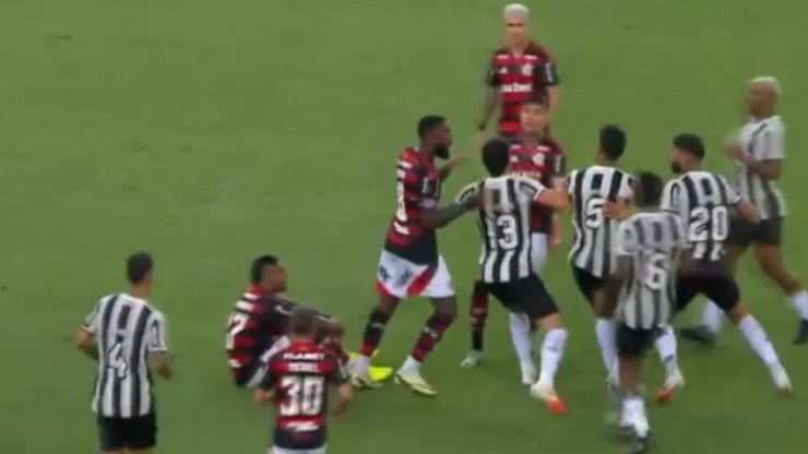 Flamengo x Botafogo: TJD define penas para jogadores que brigaram