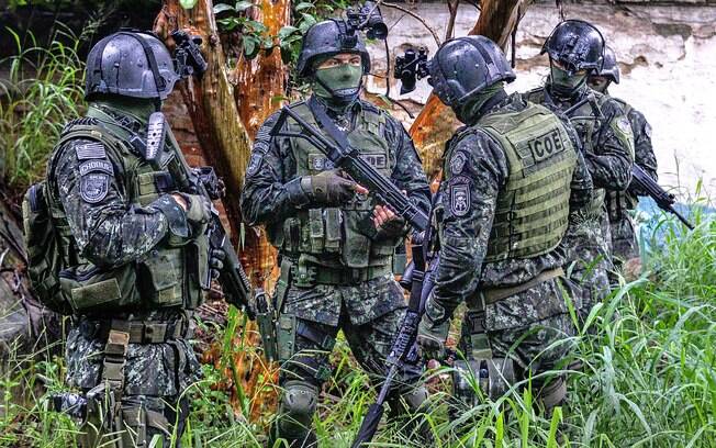 Conhecidos como 'Caveiras', os Policiais Militares do COE são uma Tropa de elite da PM paulista