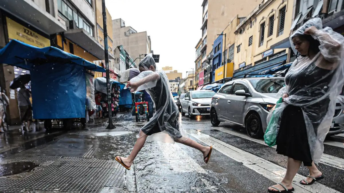 Chuva e frio marcam a previsão do tempo do Rio nesta terça - QTU Questões do Universo