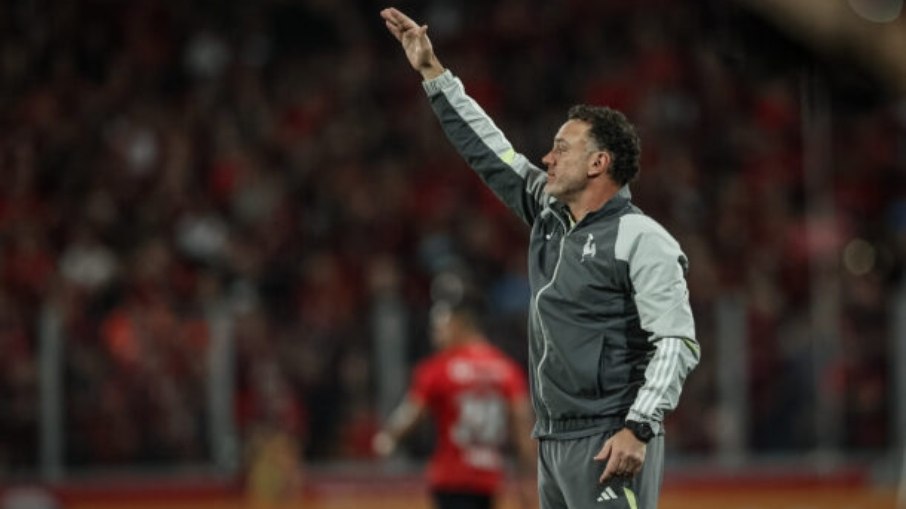 Atlético-MG demite o treinador Gabriel Milito Atlético-MG demite o treinador Gabriel Milito