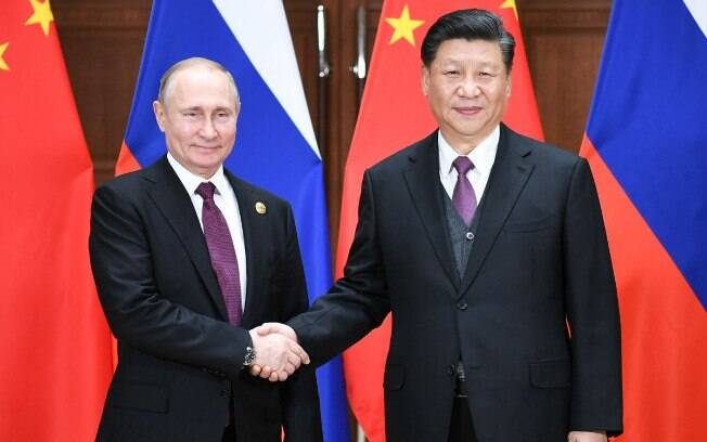 Rússia e China anunciam aliança 