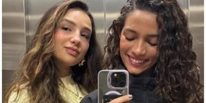 Rayssa Leal e Duda Wilken surgem dançando juntas nas ruas de Roma