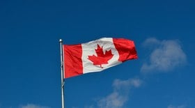 Canadá busca estrangeiros para atuar como cuidadores