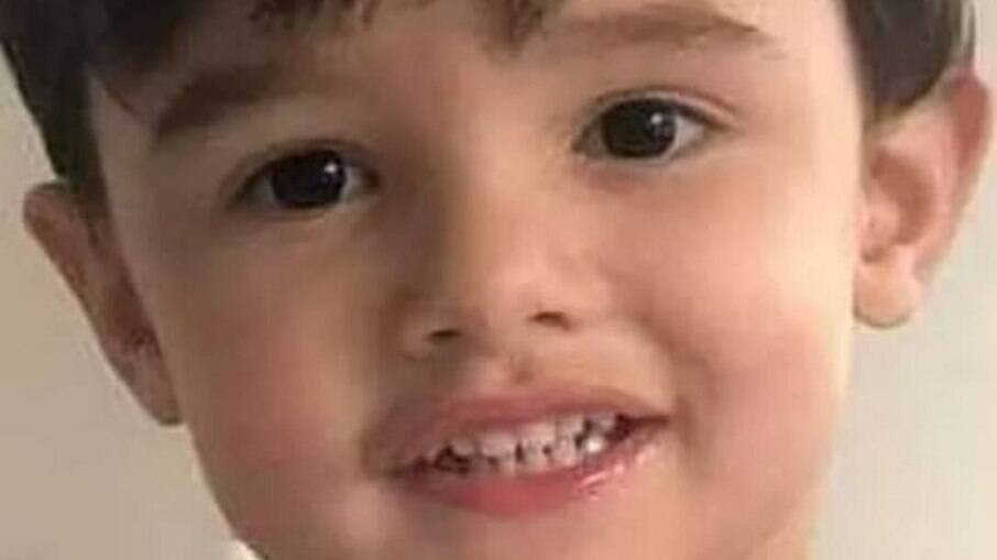 Gael de Freitas Nunes, de 3 anos, foi encontrado pela tia-avó já desacordado na cozinha do apartamento 