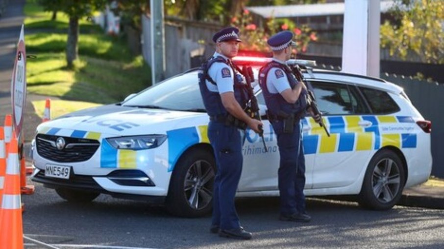 Três pessoas morreram em ataque a tiros na Nova Zelândia