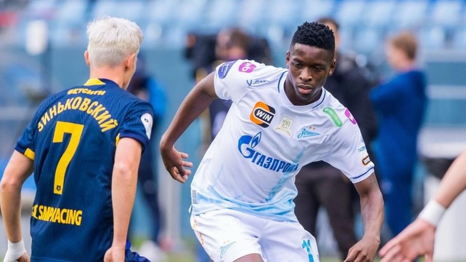 Ex-Botafogo, Luiz Henrique brilha em vitória do Zenit Ex-Botafogo, Luiz Henrique brilha em vitória do Zenit