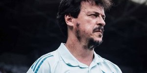 Ex-Cruzeiro, Fernando Diniz rebate críticas sobre estilo de jogo