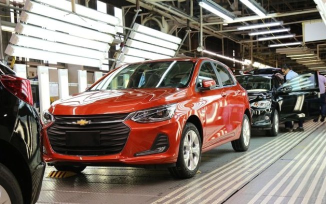 GM desmente boatos sobre saída do Brasil e pode produzir híbridos