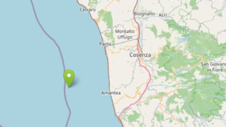 Terremoto atinge sul da Itália Terremoto atinge sul da Itália