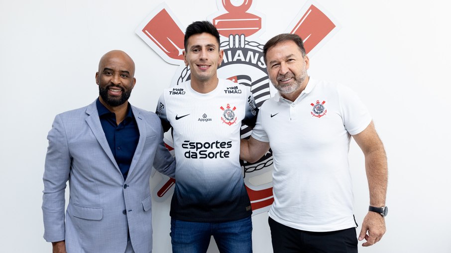 Corinthians anuncia contratação do lateral Fabrizio Angileri Corinthians anuncia contratação do lateral Fabrizio Angileri