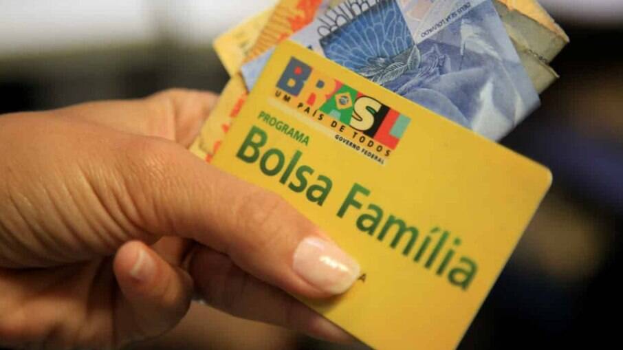 Descubra se irá receber o 13º do Bolsa Família com o Auxílio Brasil