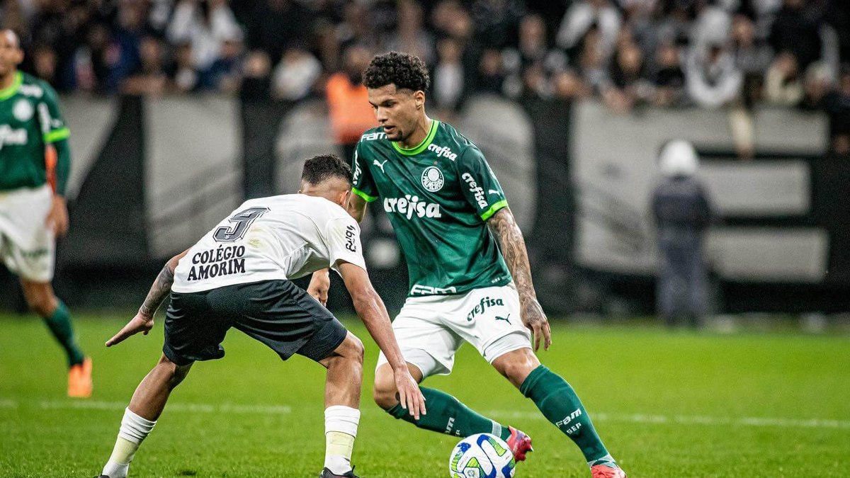 Ian Custódio está de saída do Palmeiras para o futebol português