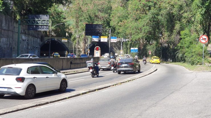 Corpo carbonizado no Tatuapé (SP) é de baloeiro, confirma IML
