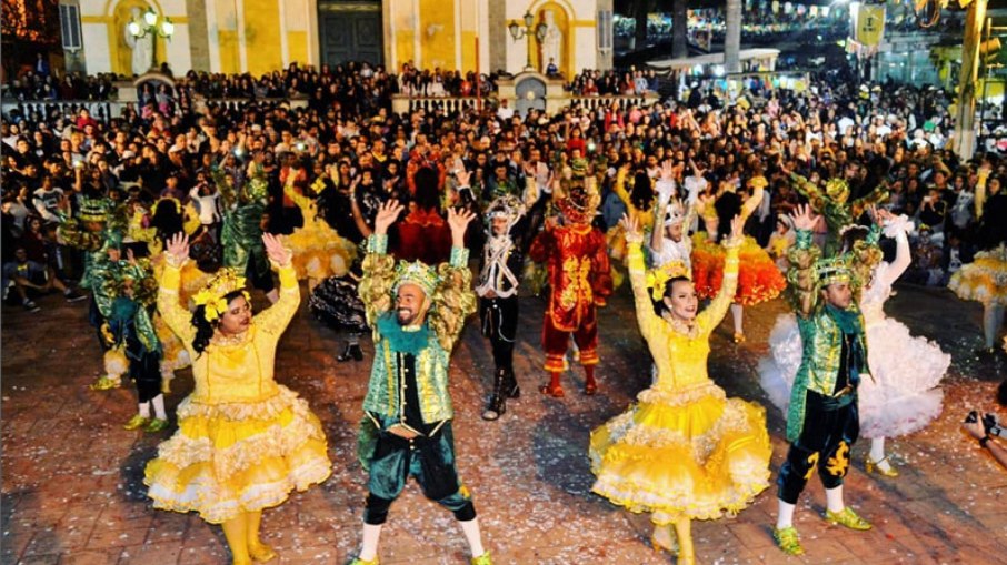 O evento reúne o movimento quadrilheiro de São Paulo, São Vicente, Santos, São José dos Campos e Caçapava.