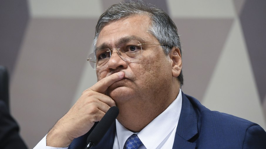 Flávio Dino foi aprovado pela CCJ para ocupar vaga no STF