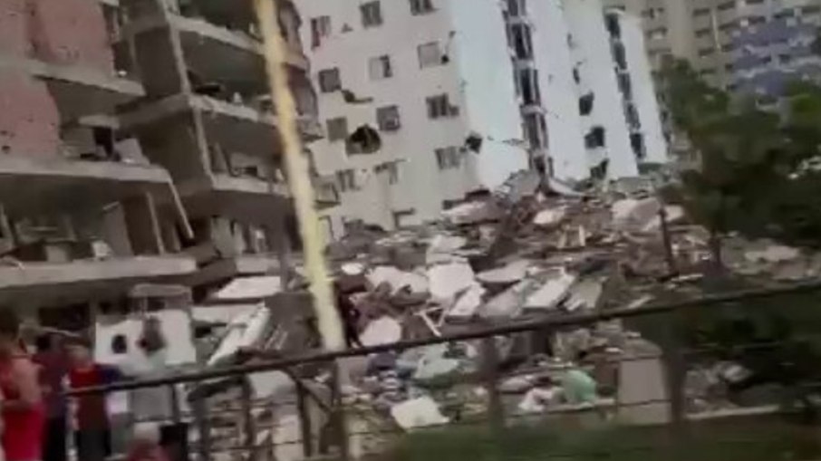 Algumas ruínas estavam pichadas com os nomes dos edifícios, numa tentativa de ajudar os socorristas Algumas ruínas estavam pichadas com os nomes dos edifícios, numa tentativa de ajudar os socorristas