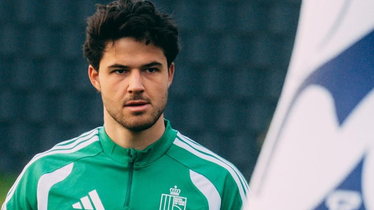 Vil%C3%A3o%20belga%3A%20conhe%C3%A7a%20o%20substituto%20de%20Courtois%20que%20falhou%20na%20Copa