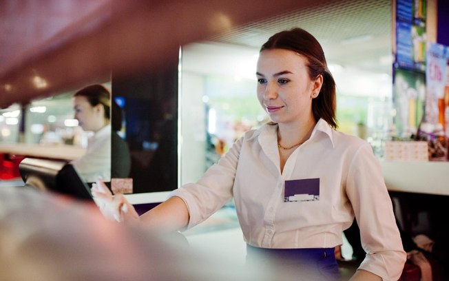 Operador de caixa, líder de equipe e pintor estão na lista do PAT de Araraquara Operador de caixa, líder de equipe e pintor estão na lista do PAT de Araraquara