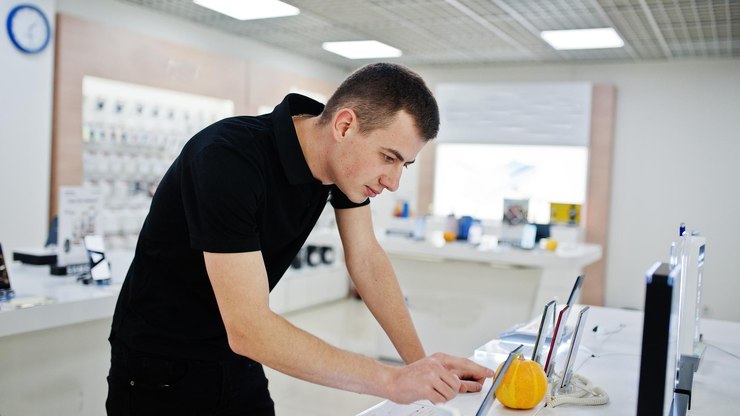 Pesquisa da Assurant mostra como IA guia decisões de compras