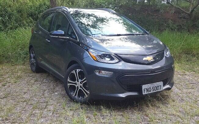 Chevrolet Bolt: único exemplar do elétrico da GM no Brasil tem chances de vir a ser fabricado no Mercosul futuramente