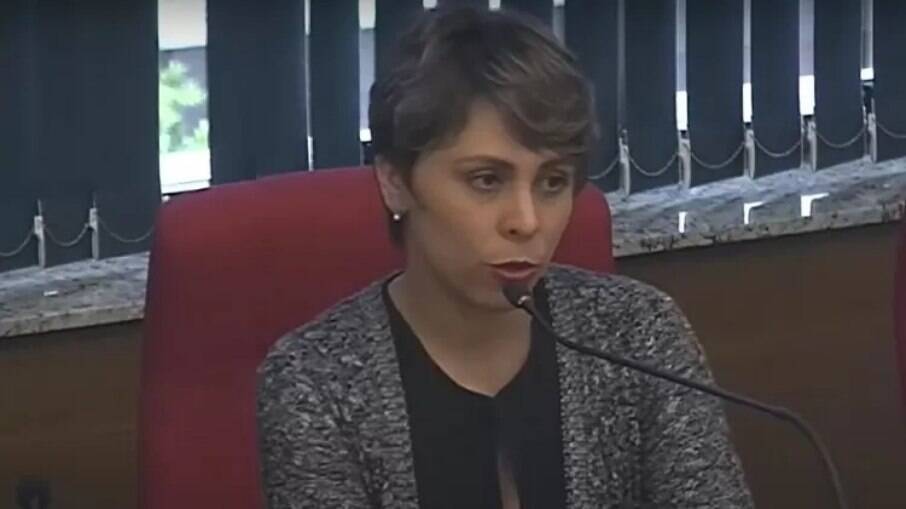 Delegada da Polícia Federal (PF) Denise Ribeiro