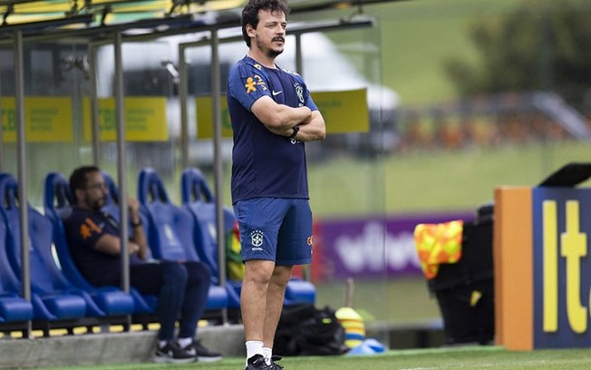 Fernando Diniz durante treino da Seleção Brasileira - Foto: Joilson Marconne / CBF