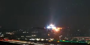 Turbina de avião explode na decolagem no Aeroporto de Guarulhos