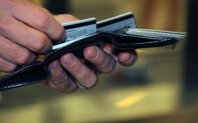 O cartão de crédito está entre os vilões da inadimplência no país