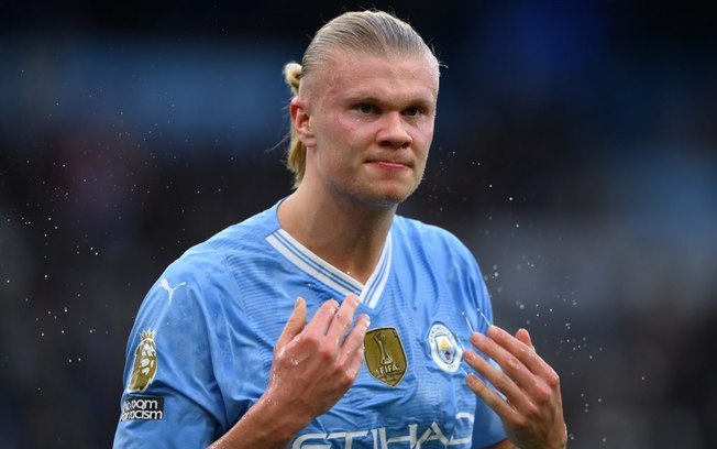 Ídolo do Manchester United faz críticas a Haaland, do Manchester City