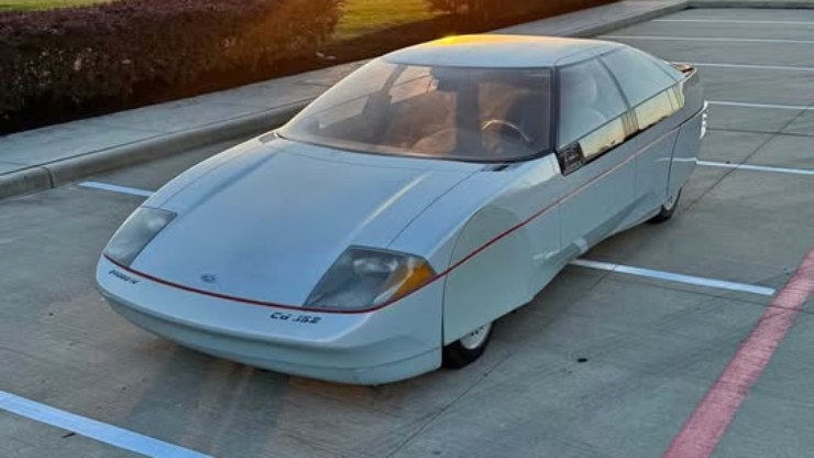 Ford Probe IV Concept é colocado à venda e pode ir a leilão