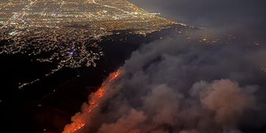 1 ano dos incêndios em Los Angeles