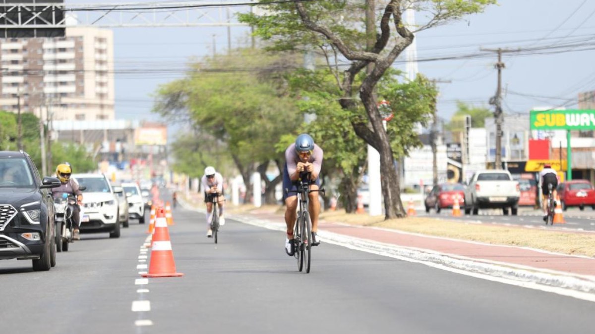 Maratonista é atropelada durante evento de Ironman em Aracaju