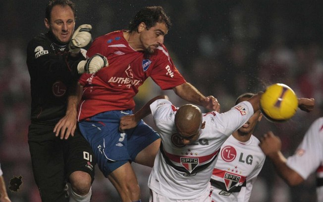 São Paulo nunca perdeu para o Nacional-URU, na Libertadores