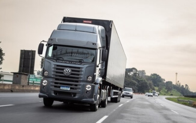 Constellation 20.480 é premiado como Veículo de Carga do ano