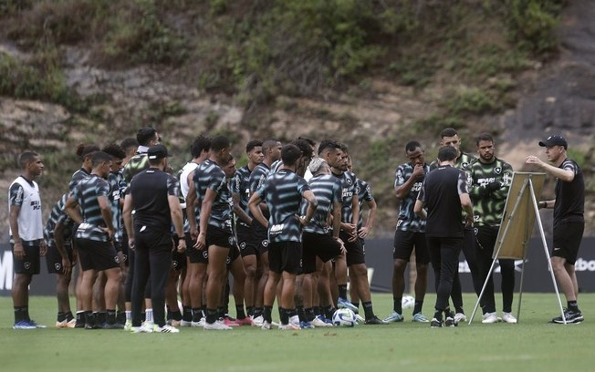 Botafogo ainda tem motivos para acreditar no título