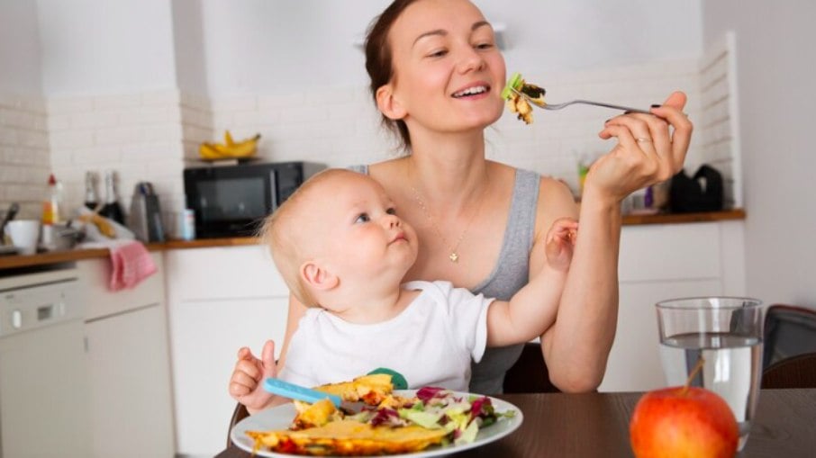 A alimentação da mãe influencia na amamentação?
