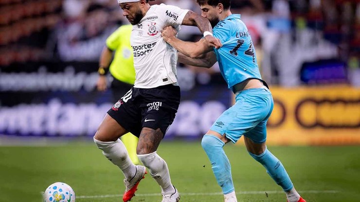 Corinthians condena ataques à criança que ganhou camisa de Neymar