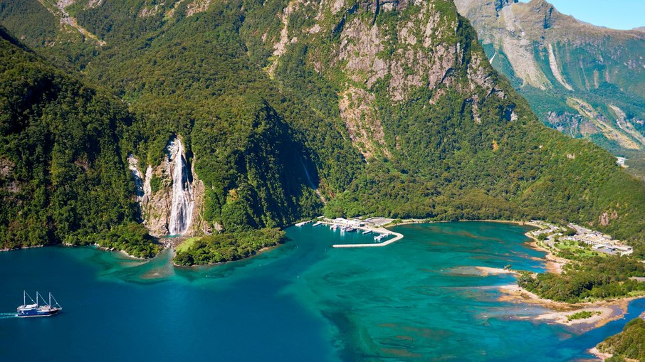 Milford Sound, Nova Zelândia Milford Sound, Nova Zelândia