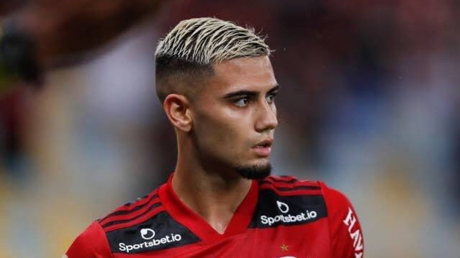 Andreas Pereira está de saída do Flamengo